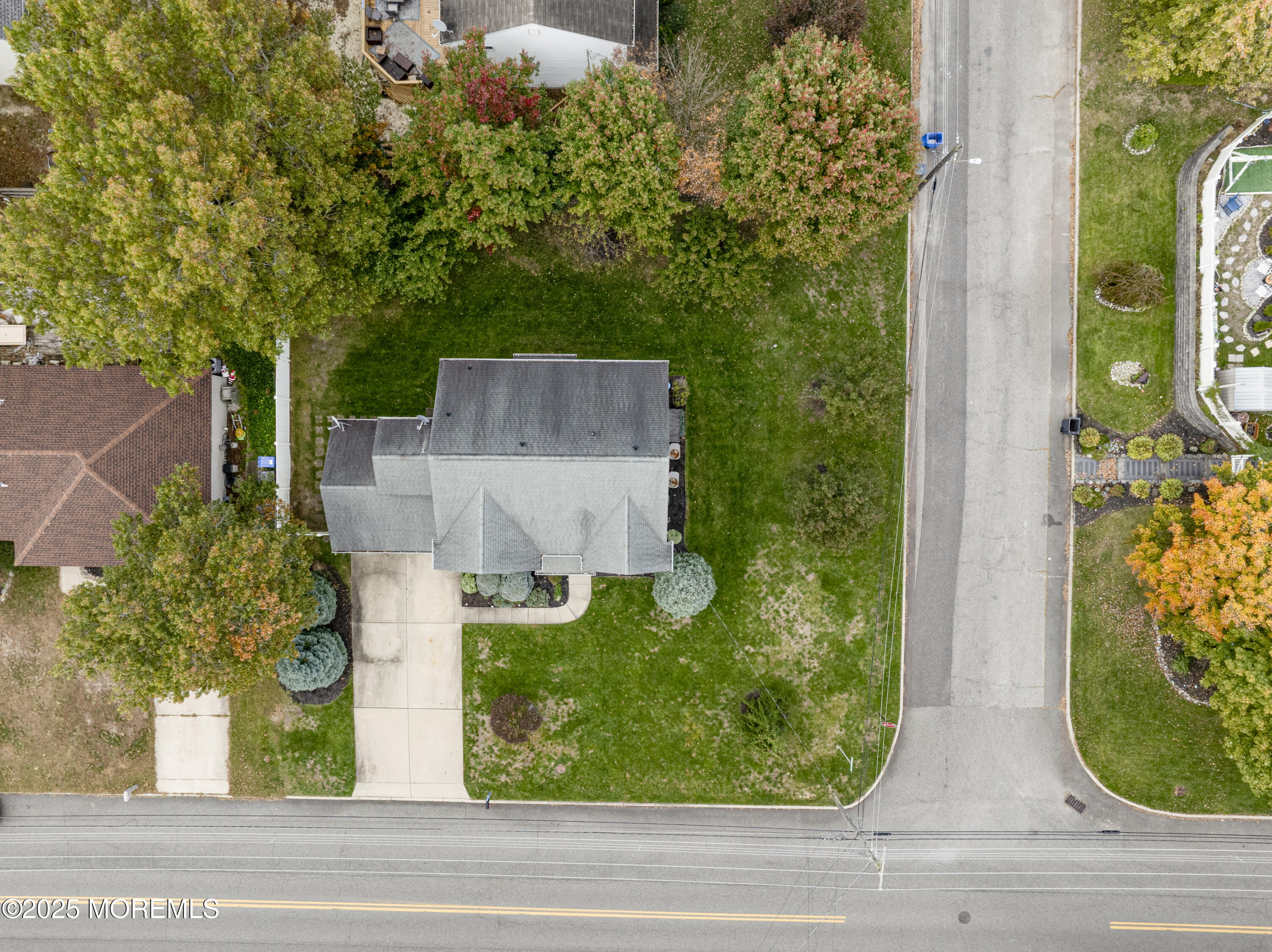 296 Neptune Drive, Manahawkin