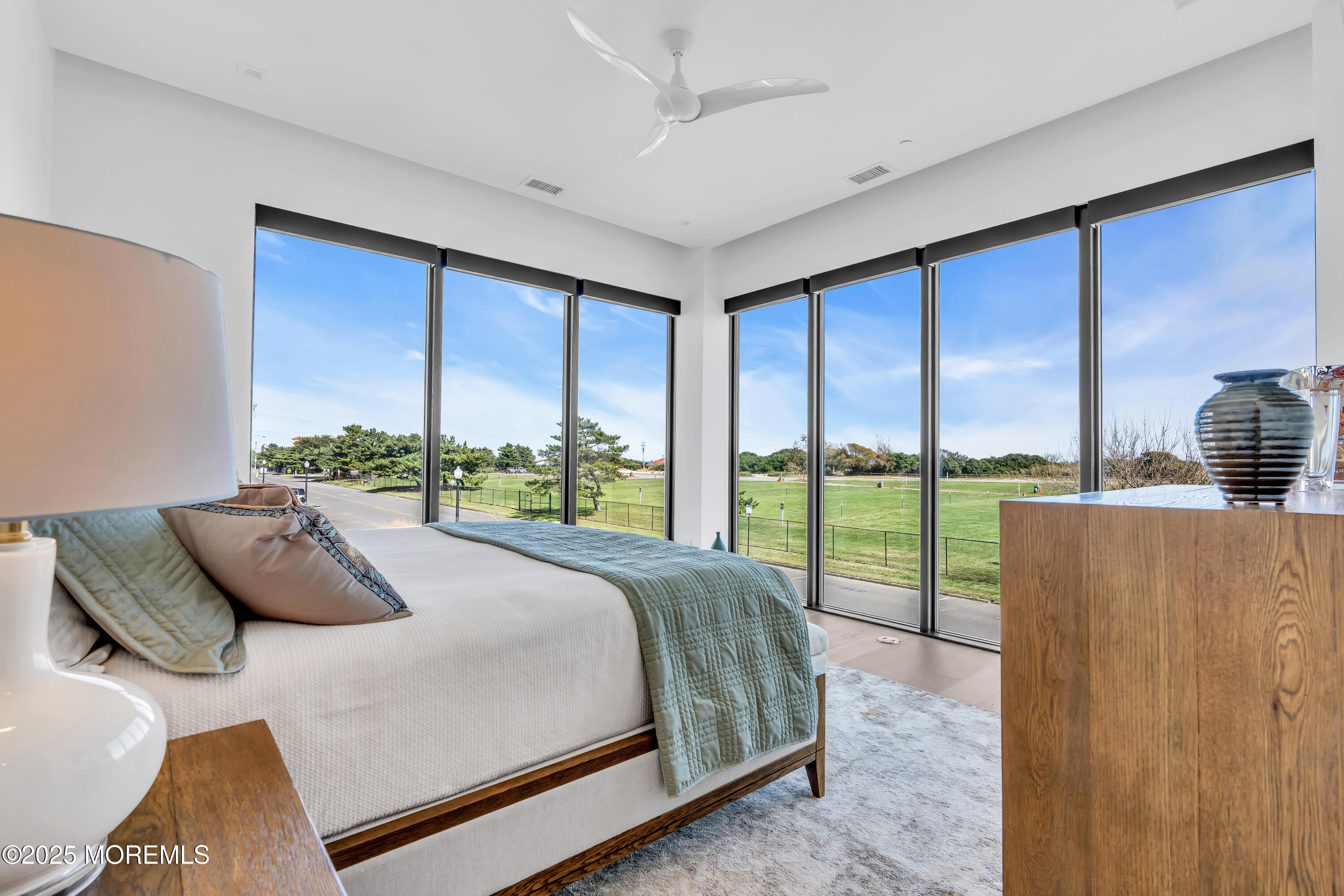 200 N Ocean Avenue 13