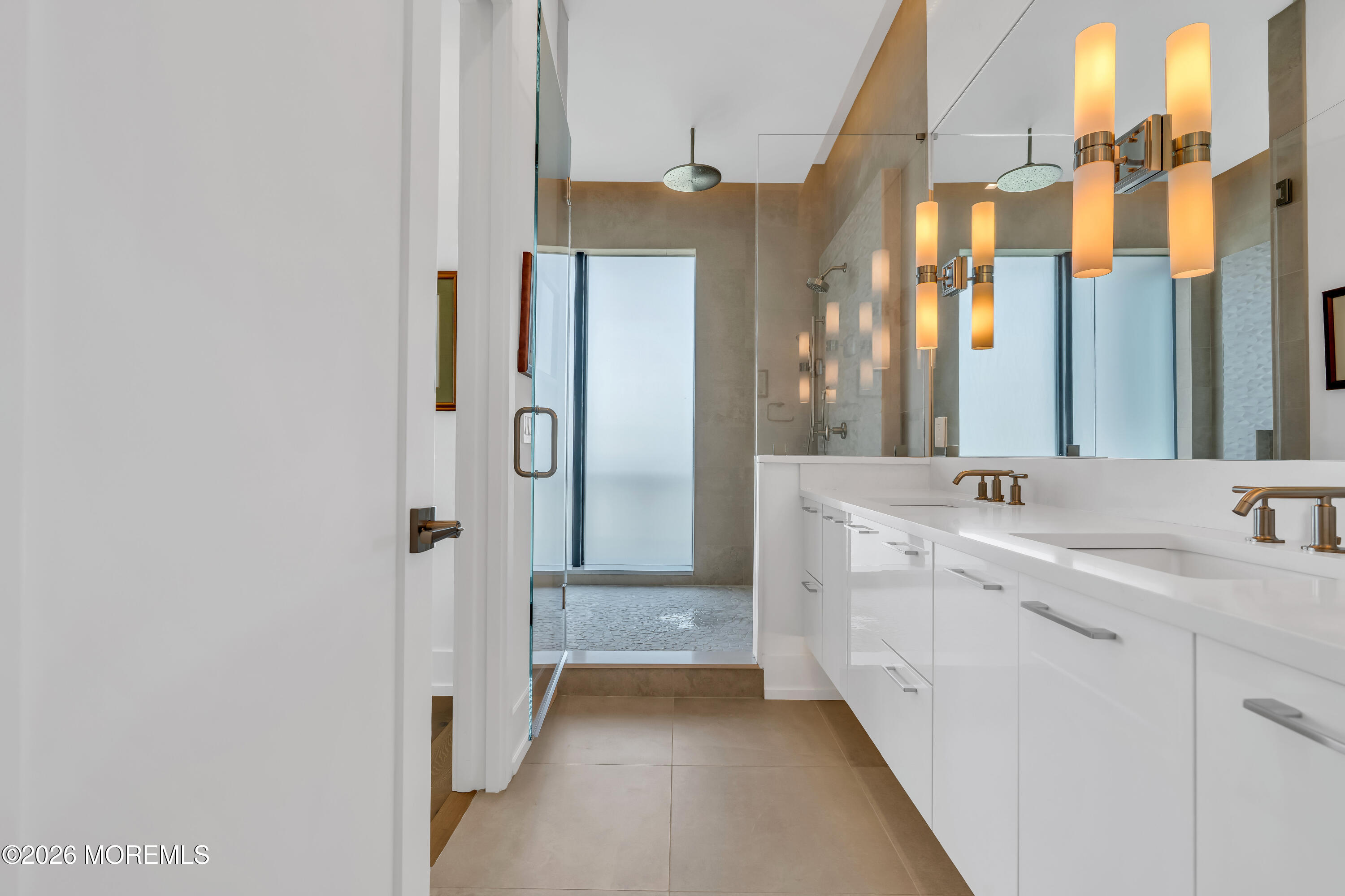 200 N Ocean Avenue 13