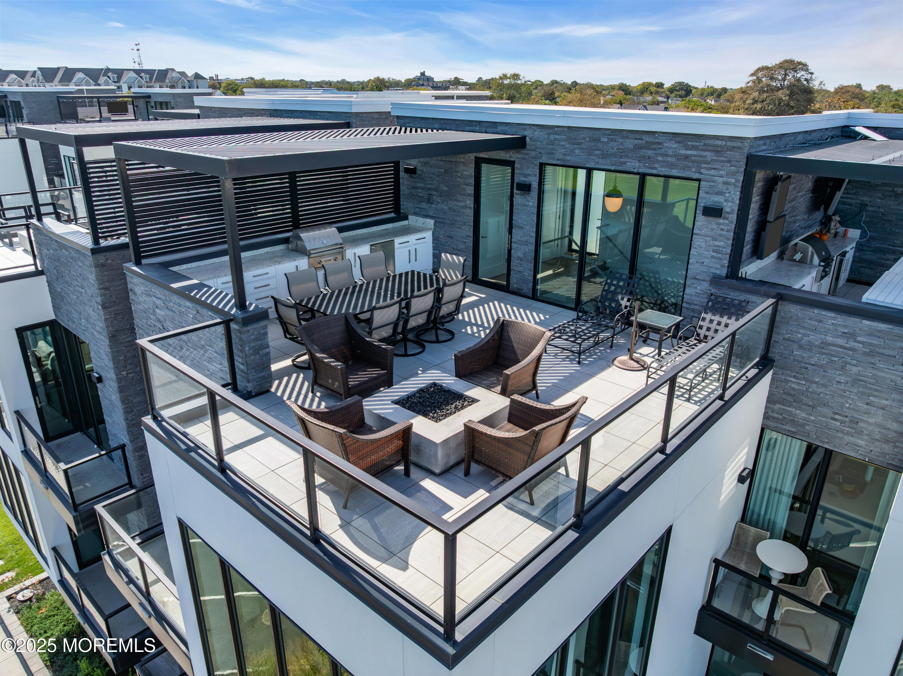 200 N Ocean Avenue 13