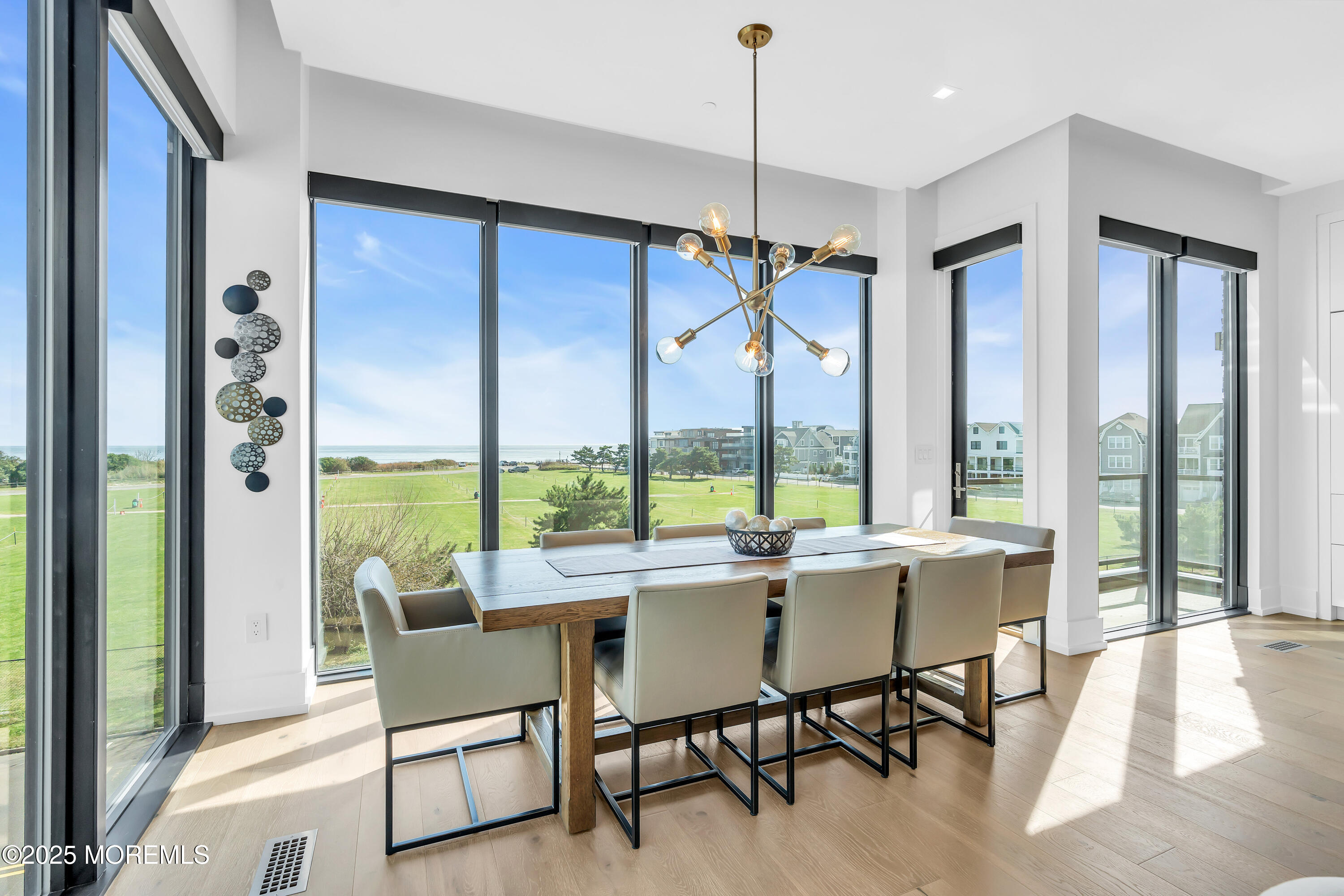 200 N Ocean Avenue 13