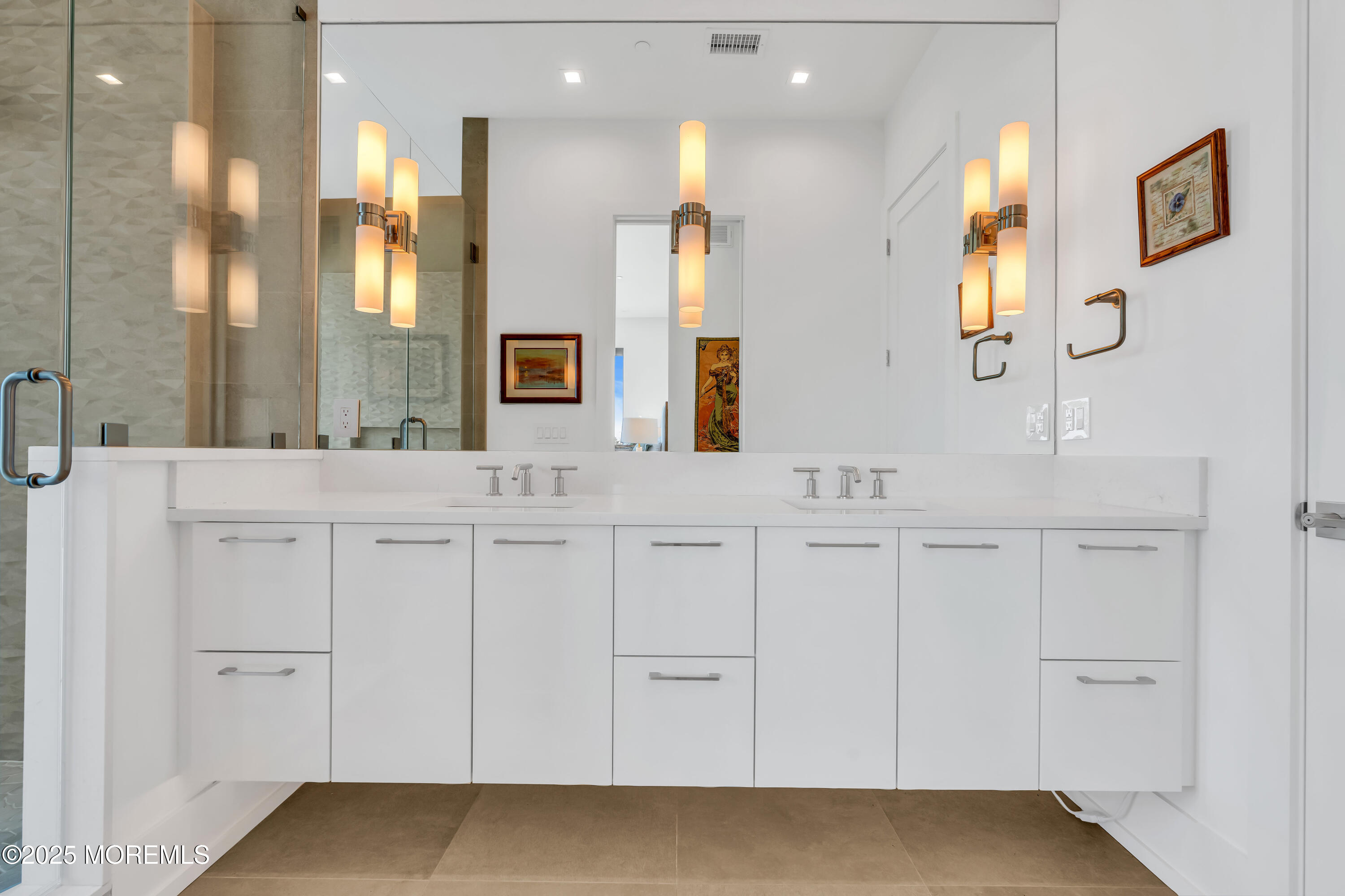 200 N Ocean Avenue 13