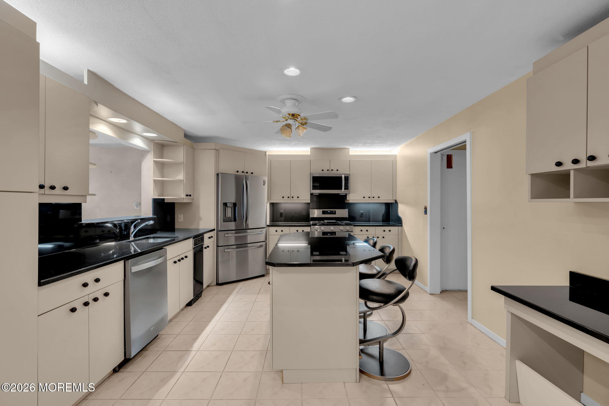 300 Ocean Avenue N 1C