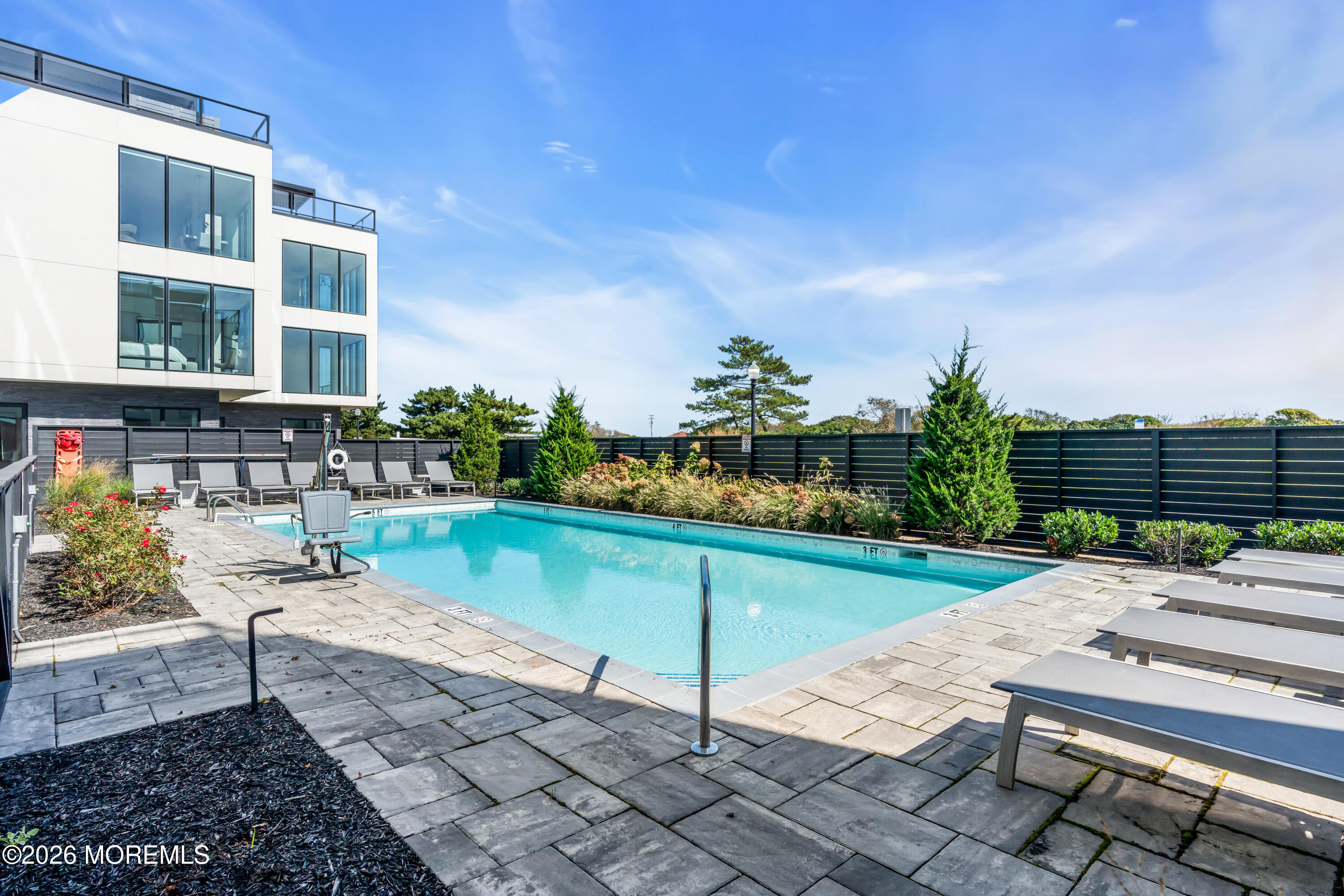 200 Ocean Avenue N 13