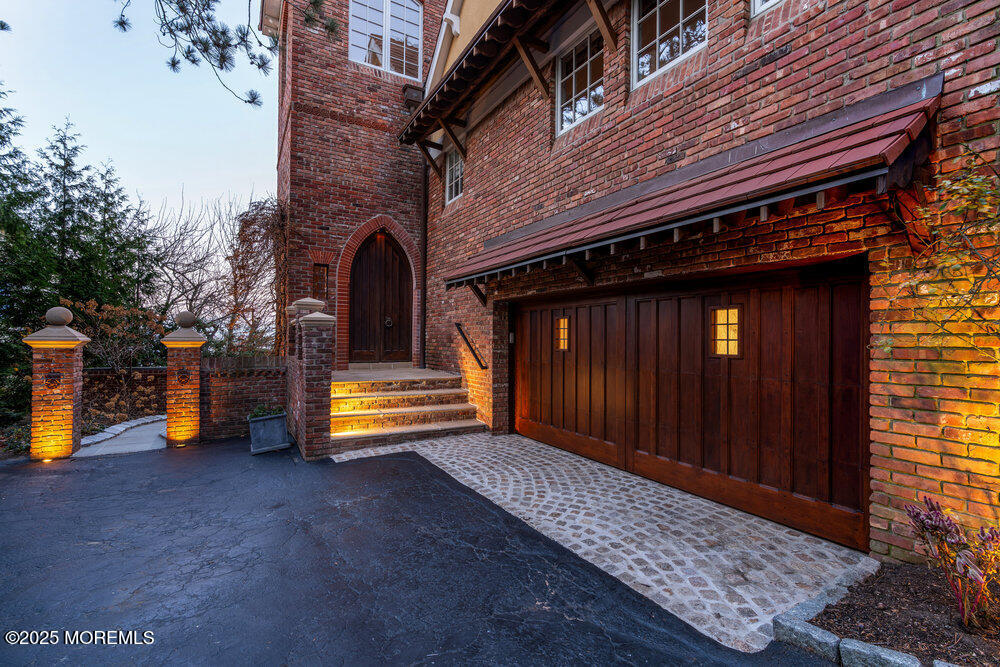 18 Belvidere Road