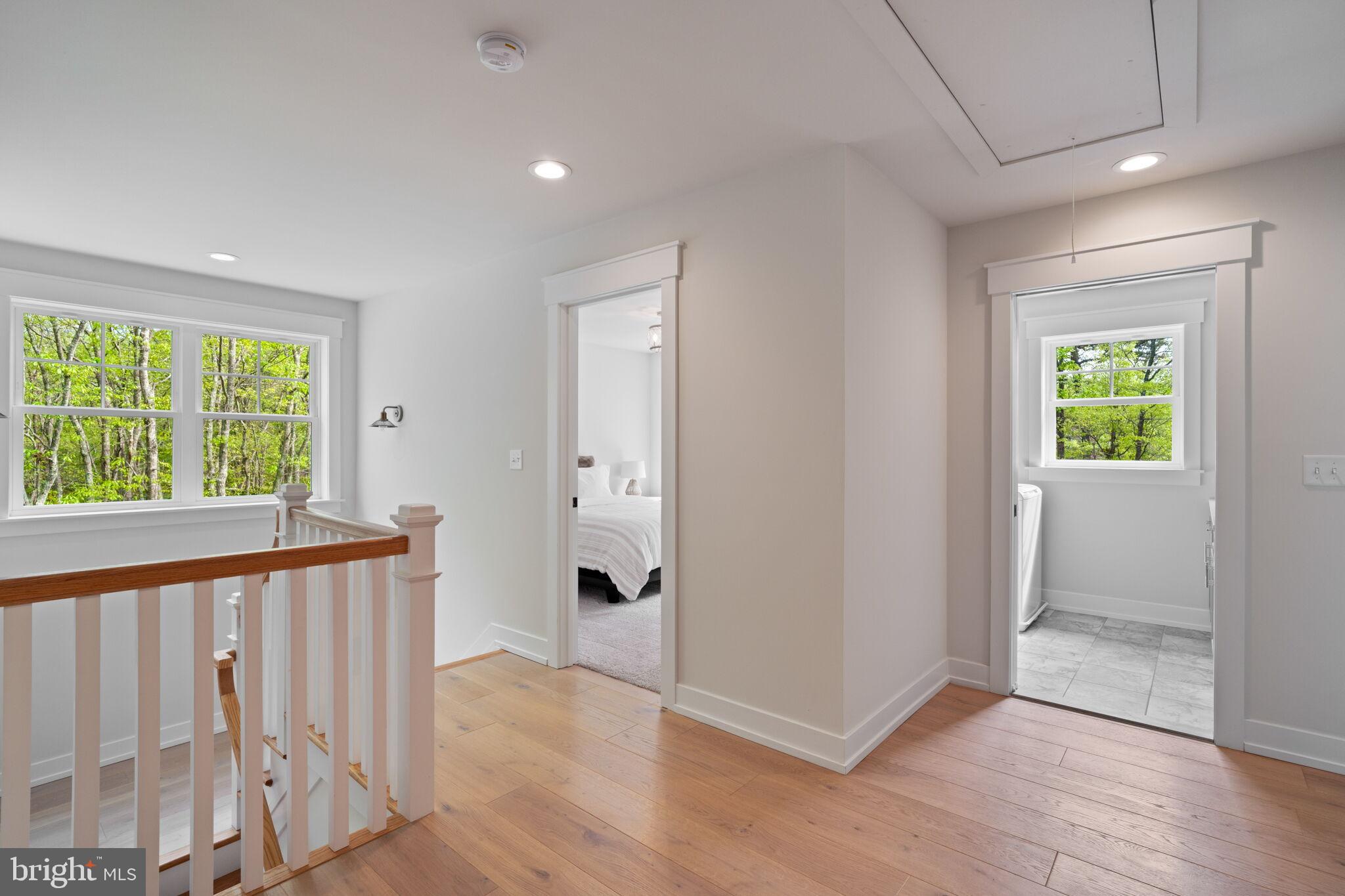 807 Curran Ct