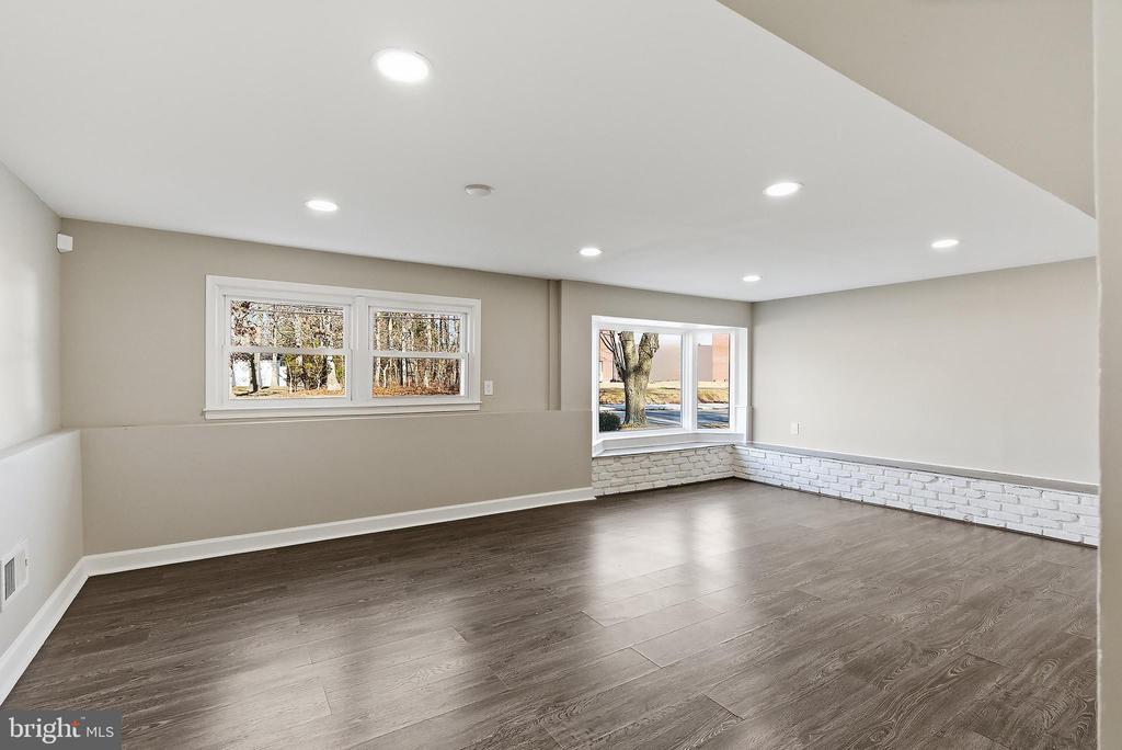 183 JORDAN ROAD