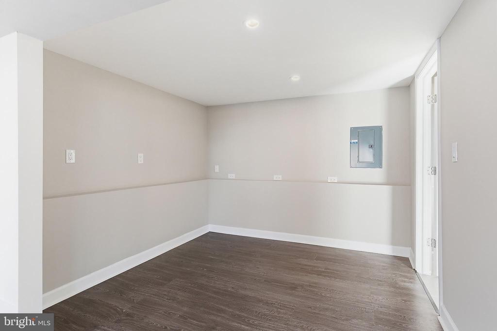 183 JORDAN ROAD