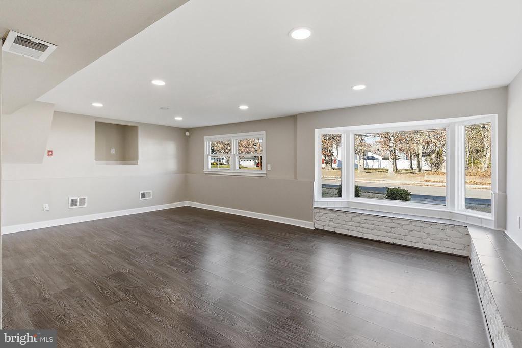 183 JORDAN ROAD