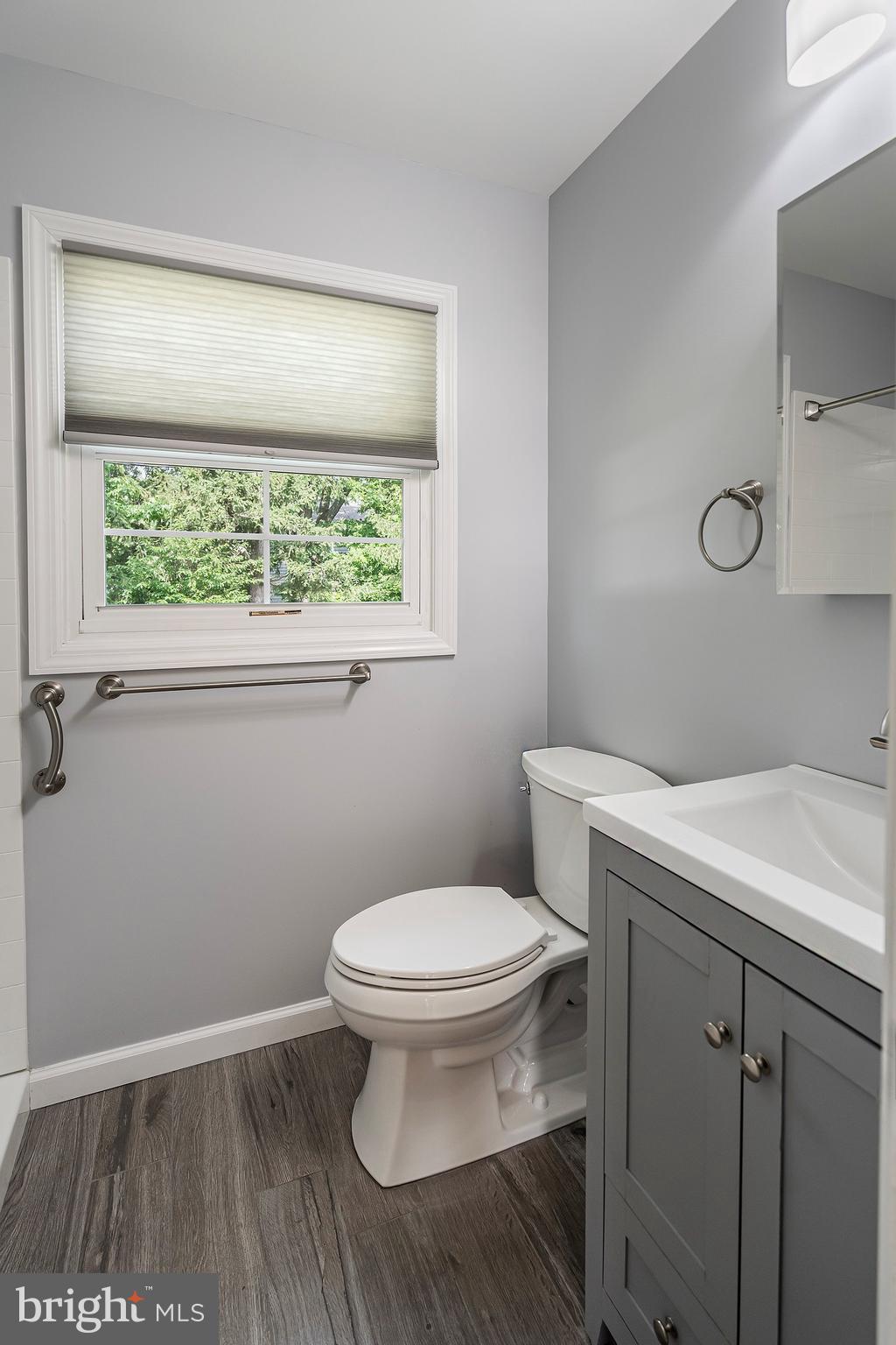 45 Deborah Ln
