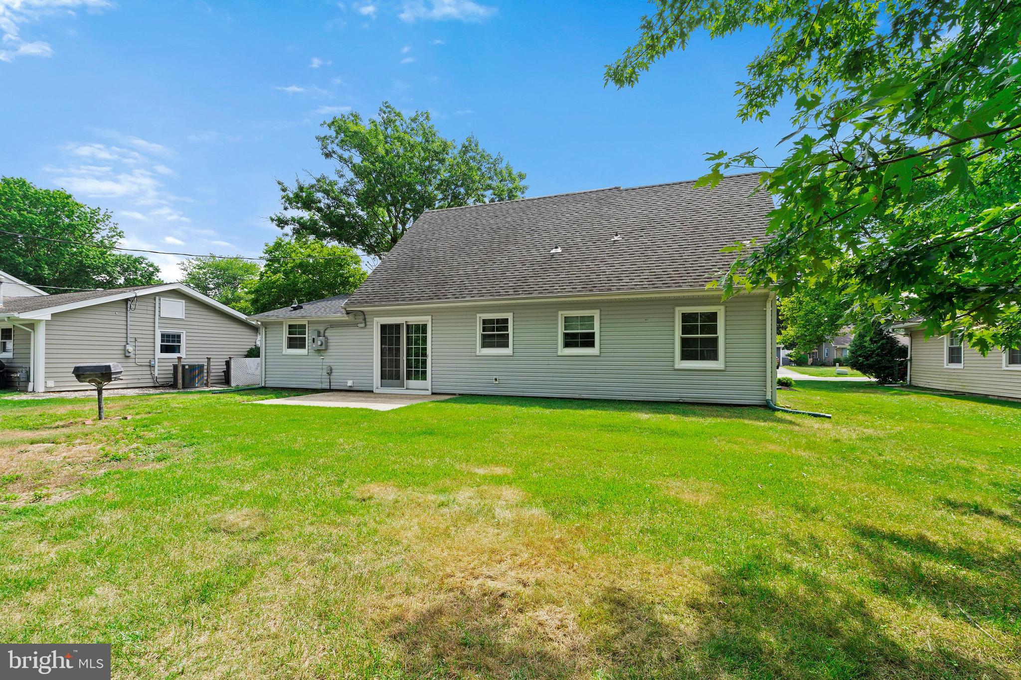 45 Deborah Ln