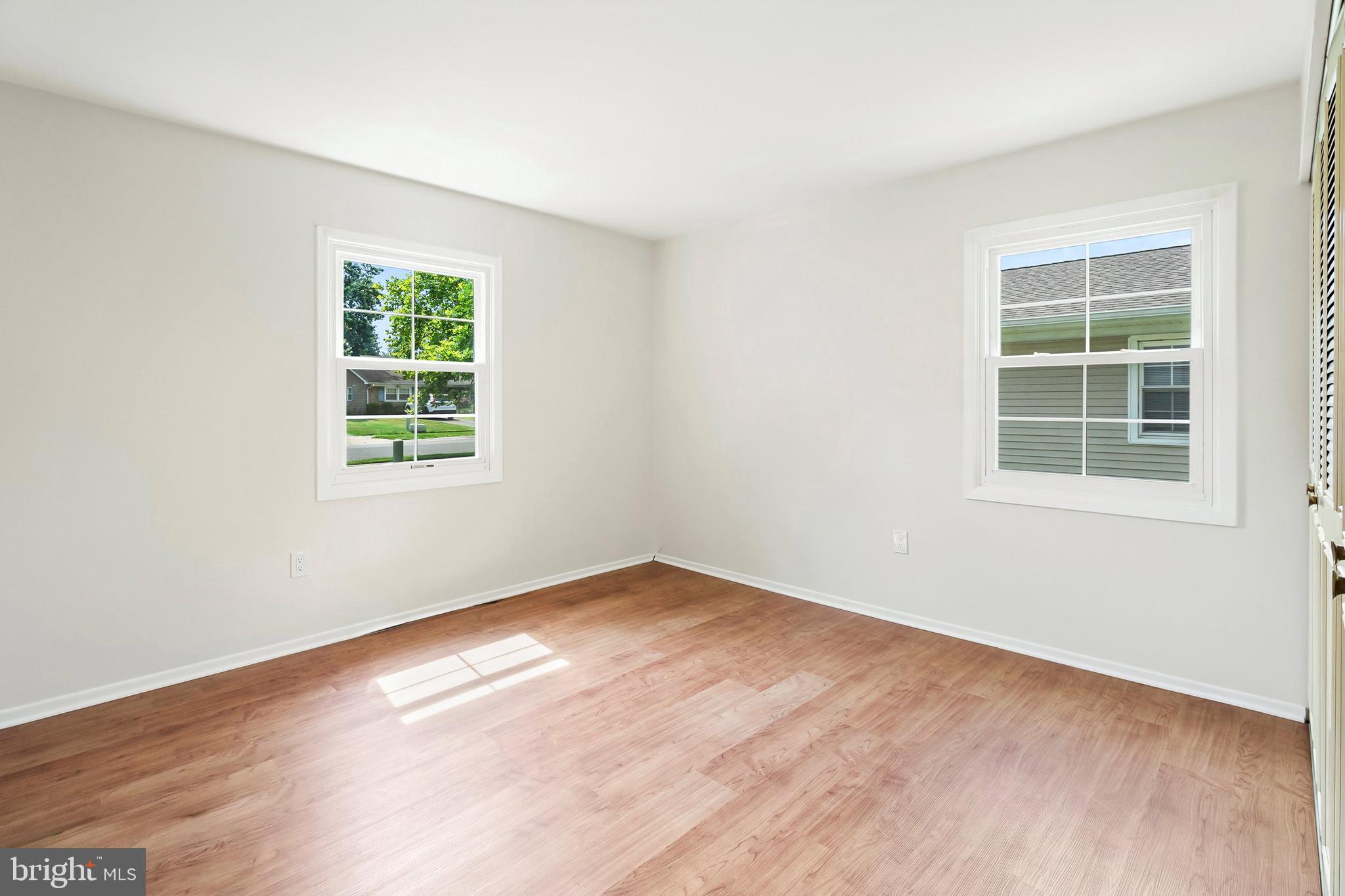 45 Deborah Ln