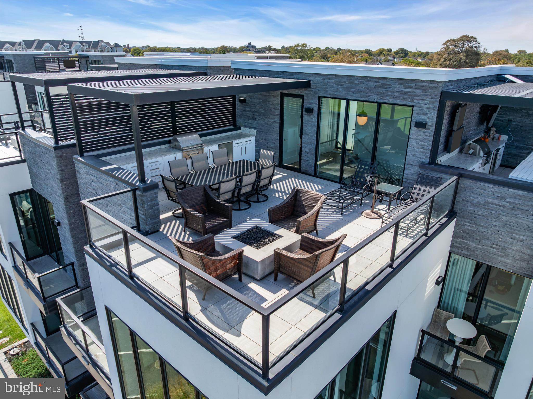 200 OCEAN AVENUE N 13