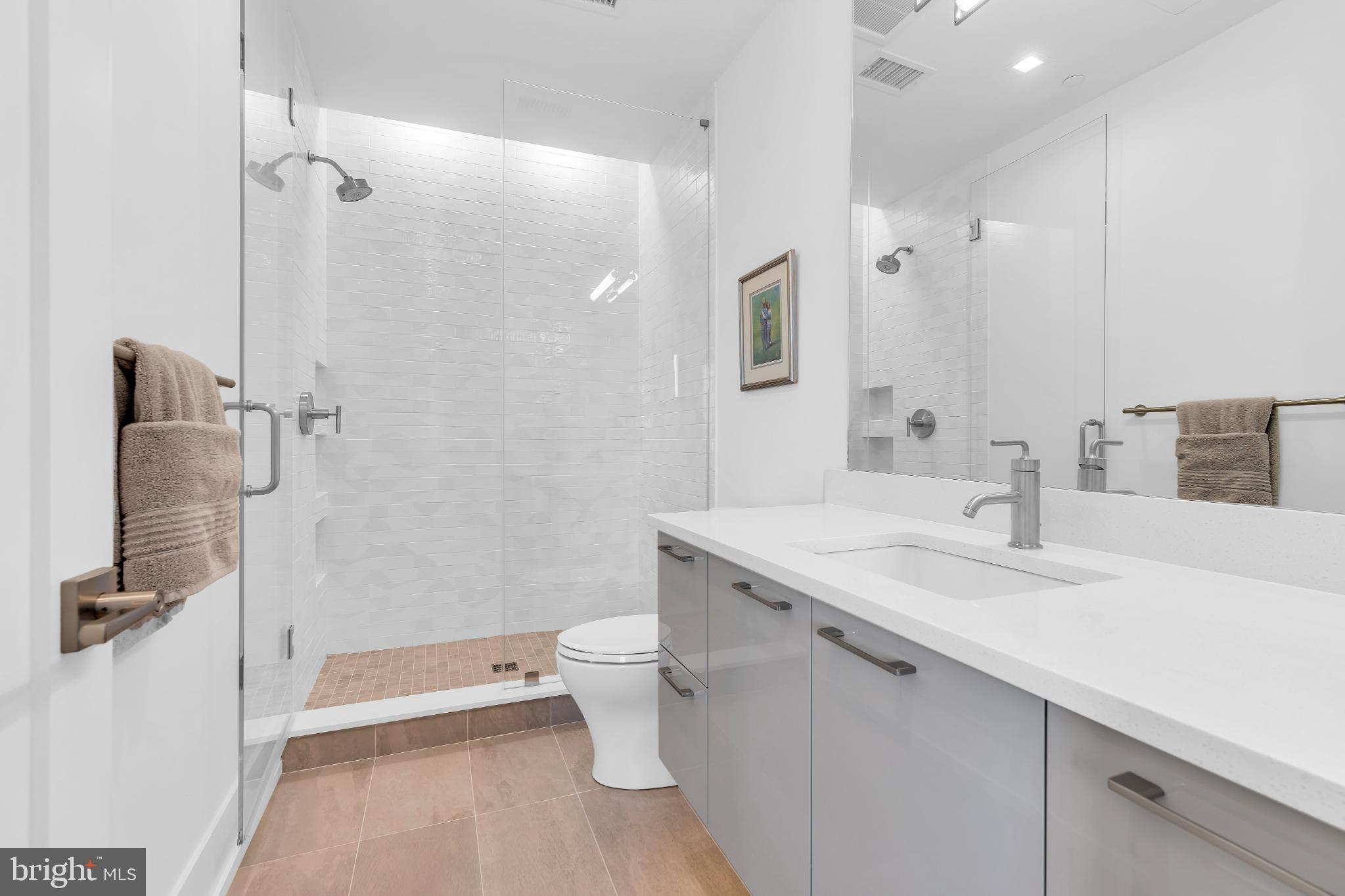 200 OCEAN AVENUE N 13