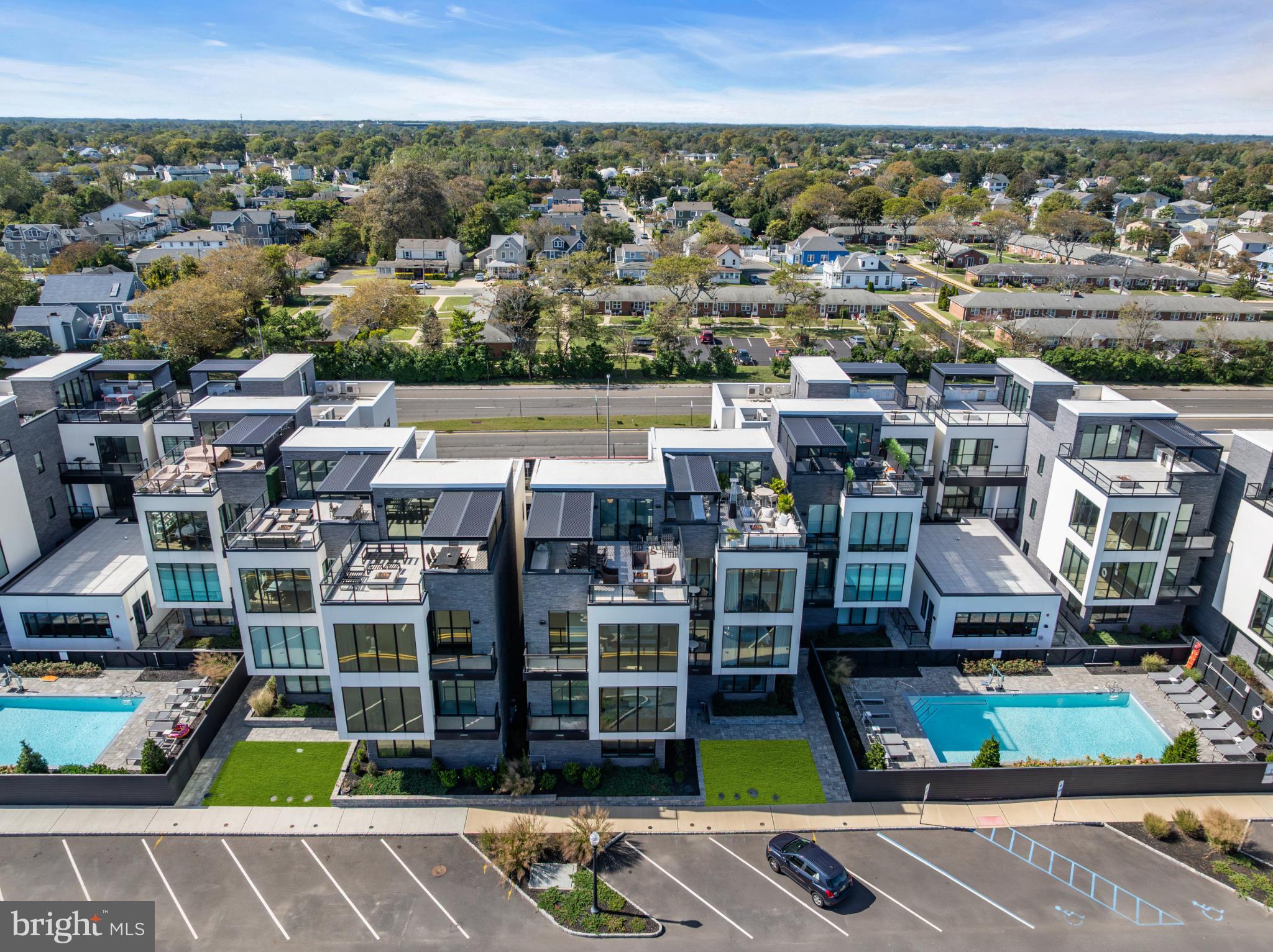 200 OCEAN AVENUE N 13