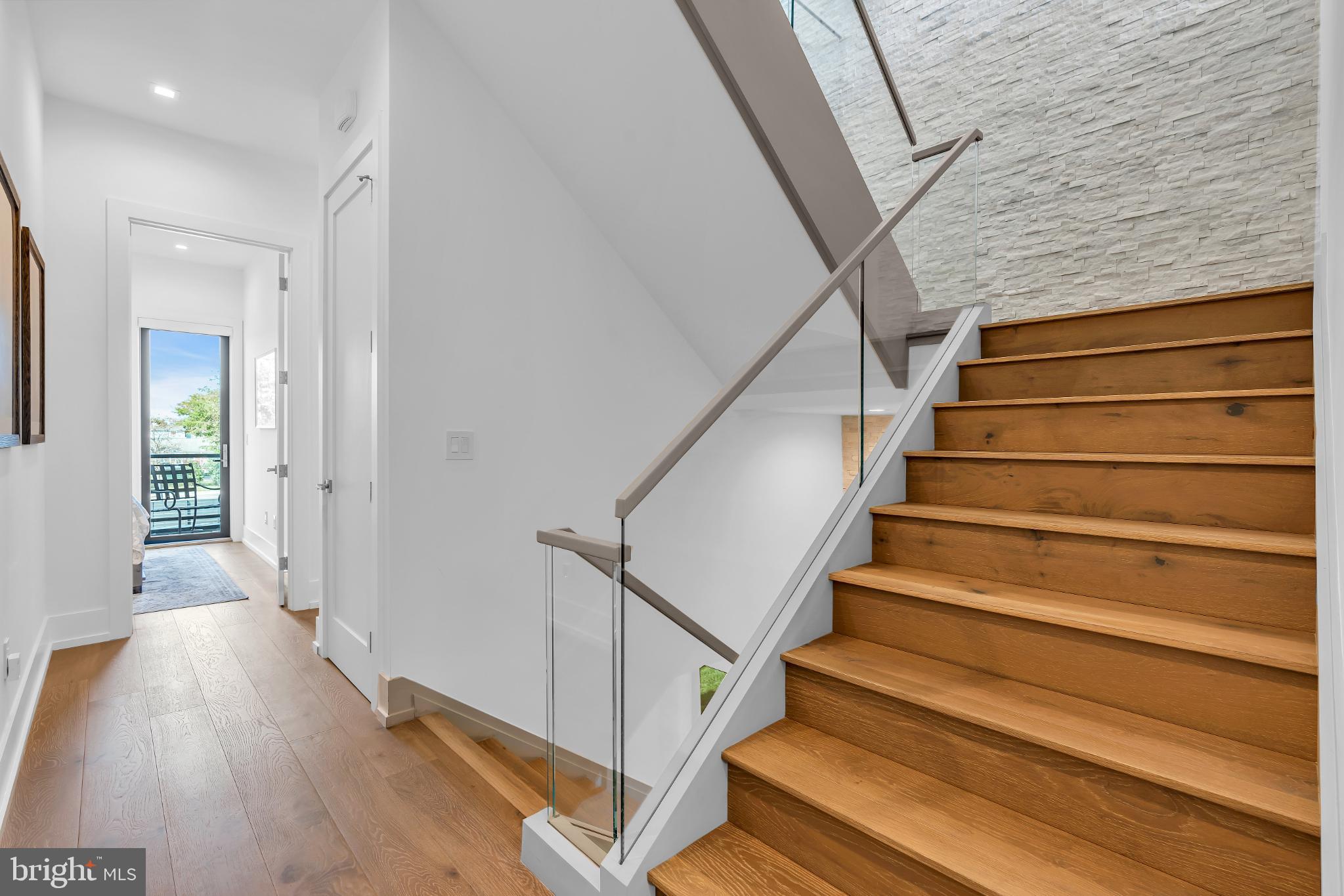 200 OCEAN AVENUE N 13