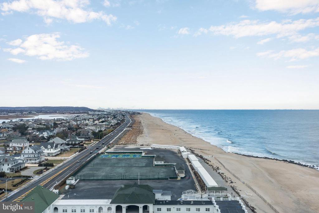 55 OCEAN AVENUE PH A & B