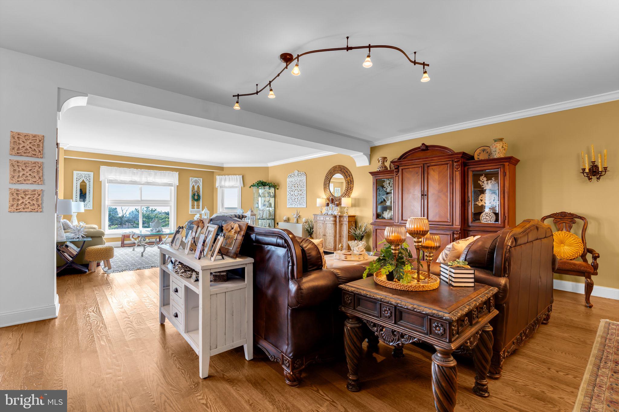 300 OCEAN AVE. N 3 C