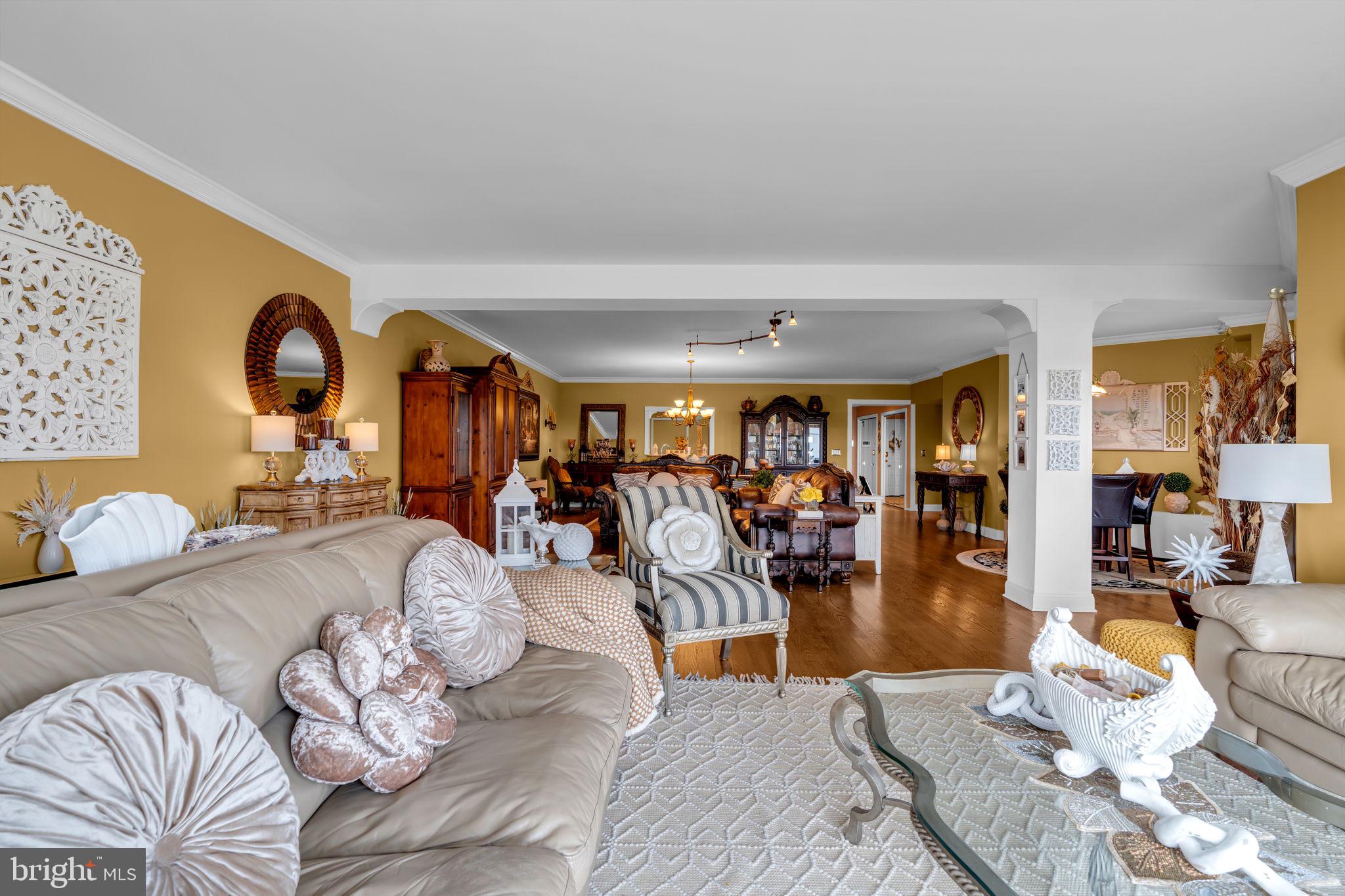 300 OCEAN AVE. N 3 C