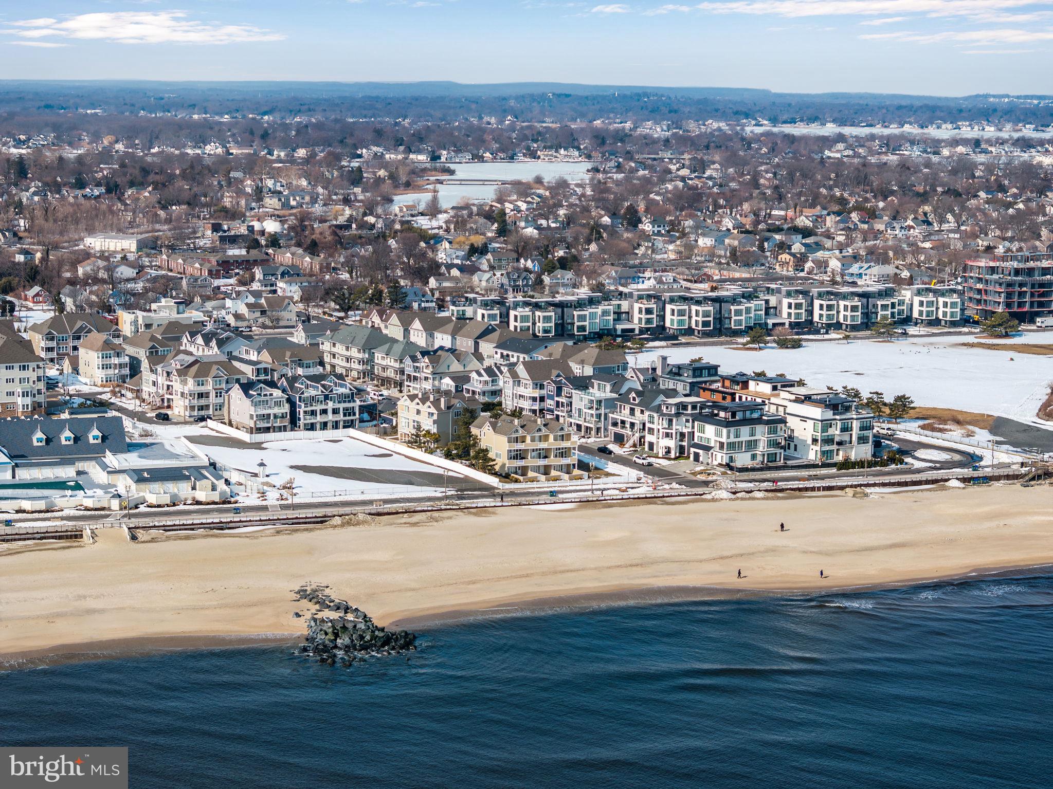 21 OCEAN TERR