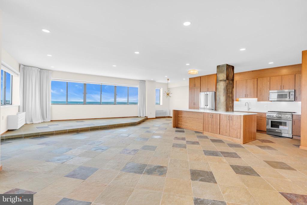 55 OCEAN AVENUE PHB