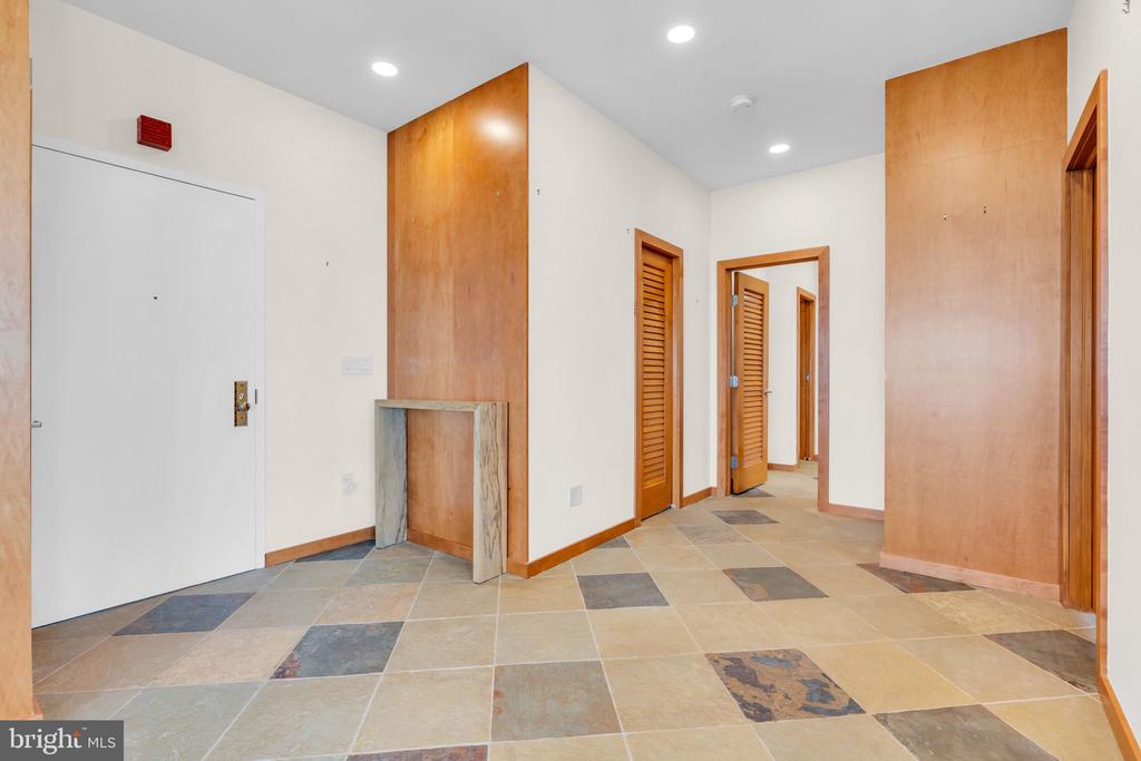 55 OCEAN AVENUE PHB
