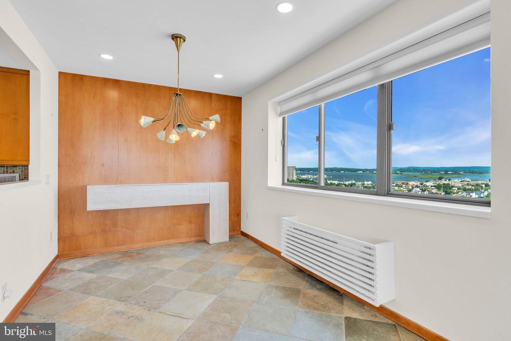 55 OCEAN AVE. PH A