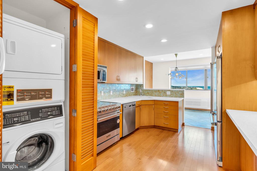 55 OCEAN AVE. PH A