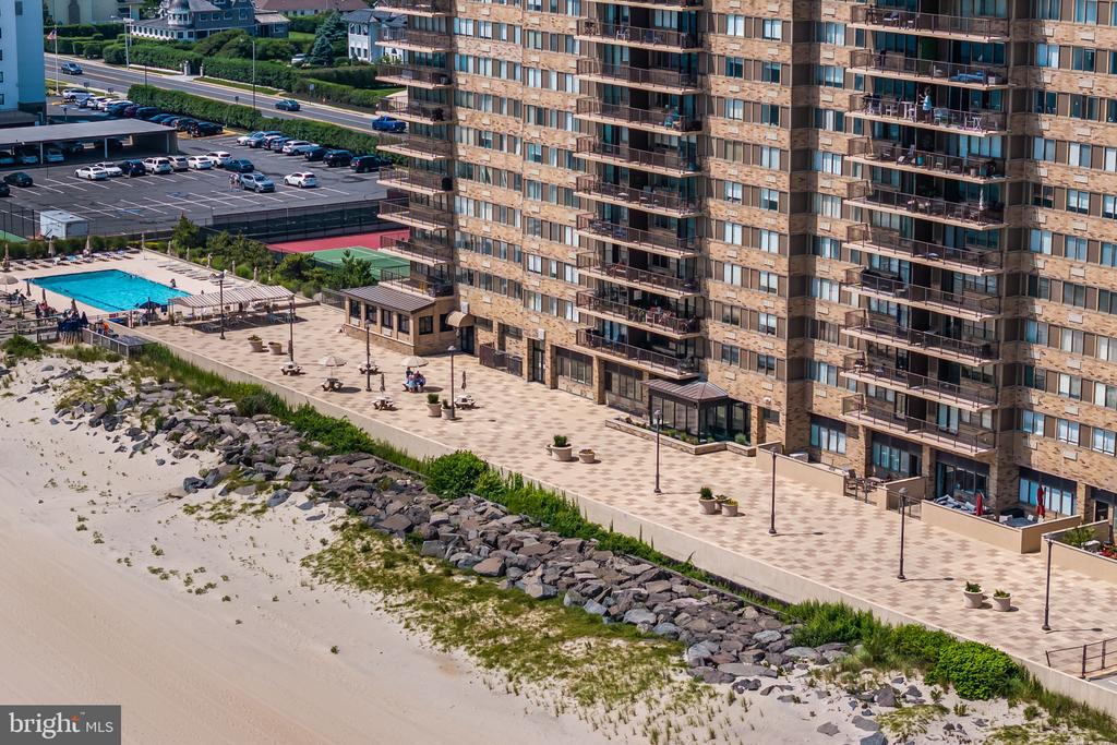 55 OCEAN AVE. PH A