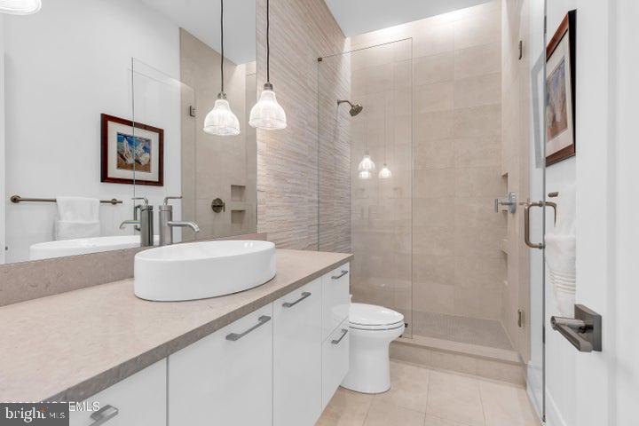 200 OCEAN AVENUE N 13