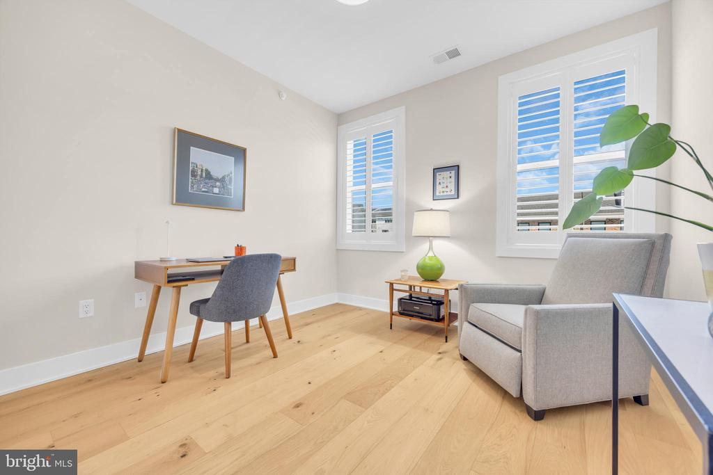 15 LINDER COURT