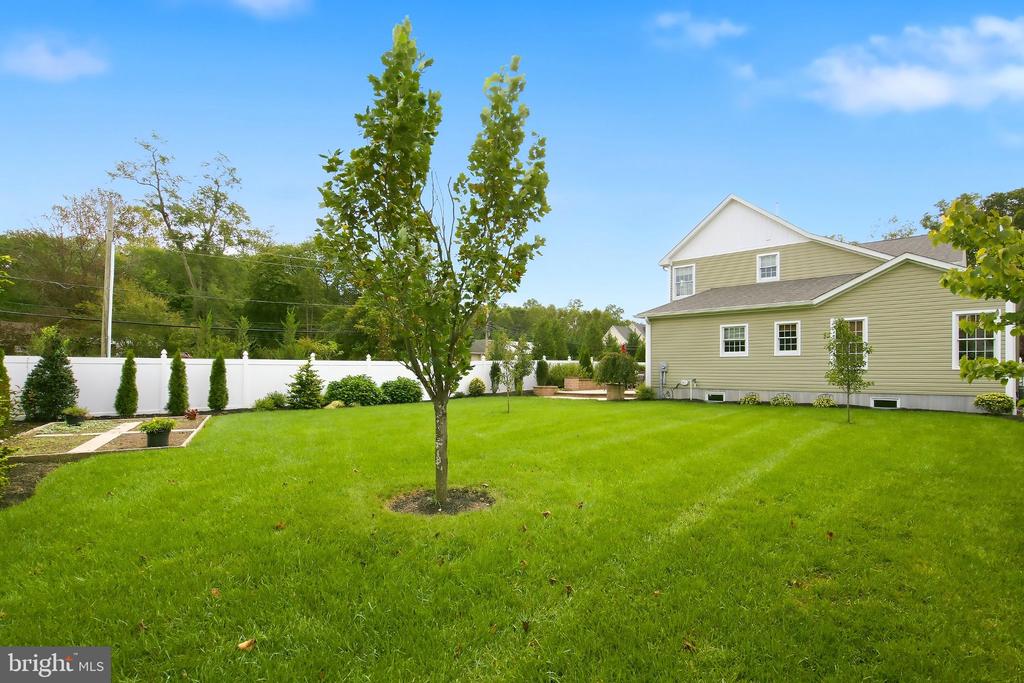 222 FRIENDSHIP ROAD