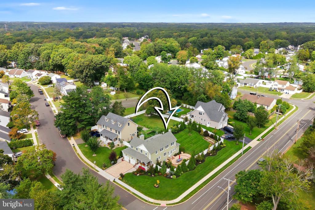 222 FRIENDSHIP ROAD