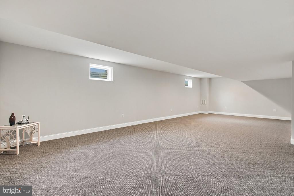 222 FRIENDSHIP ROAD