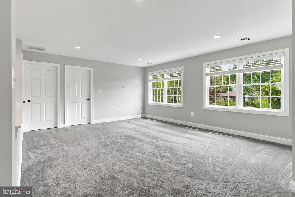 222 FRIENDSHIP ROAD