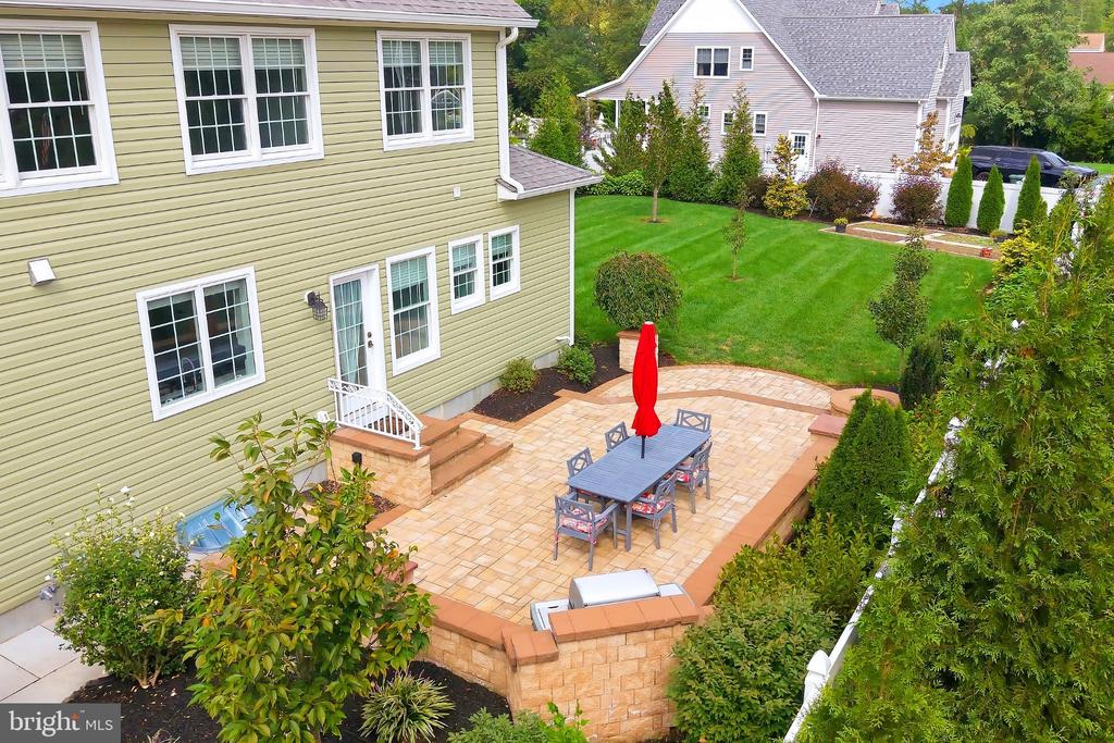 222 FRIENDSHIP ROAD