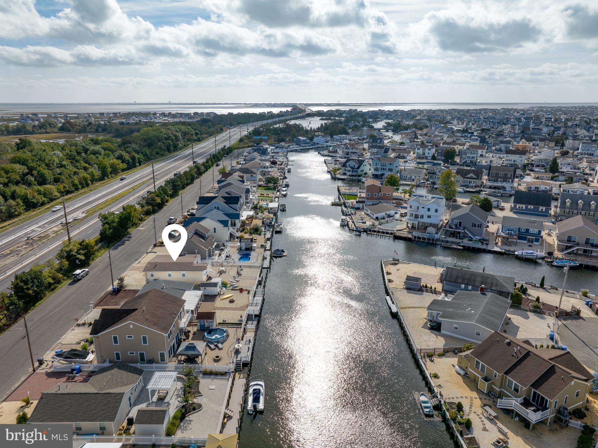 975 Beach Haven West BOULEVARD