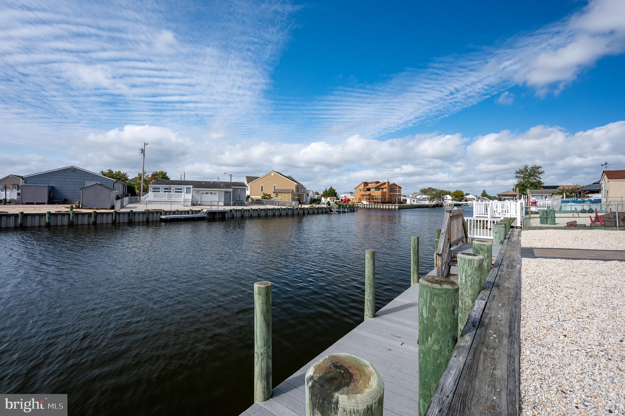 975 Beach Haven West BOULEVARD