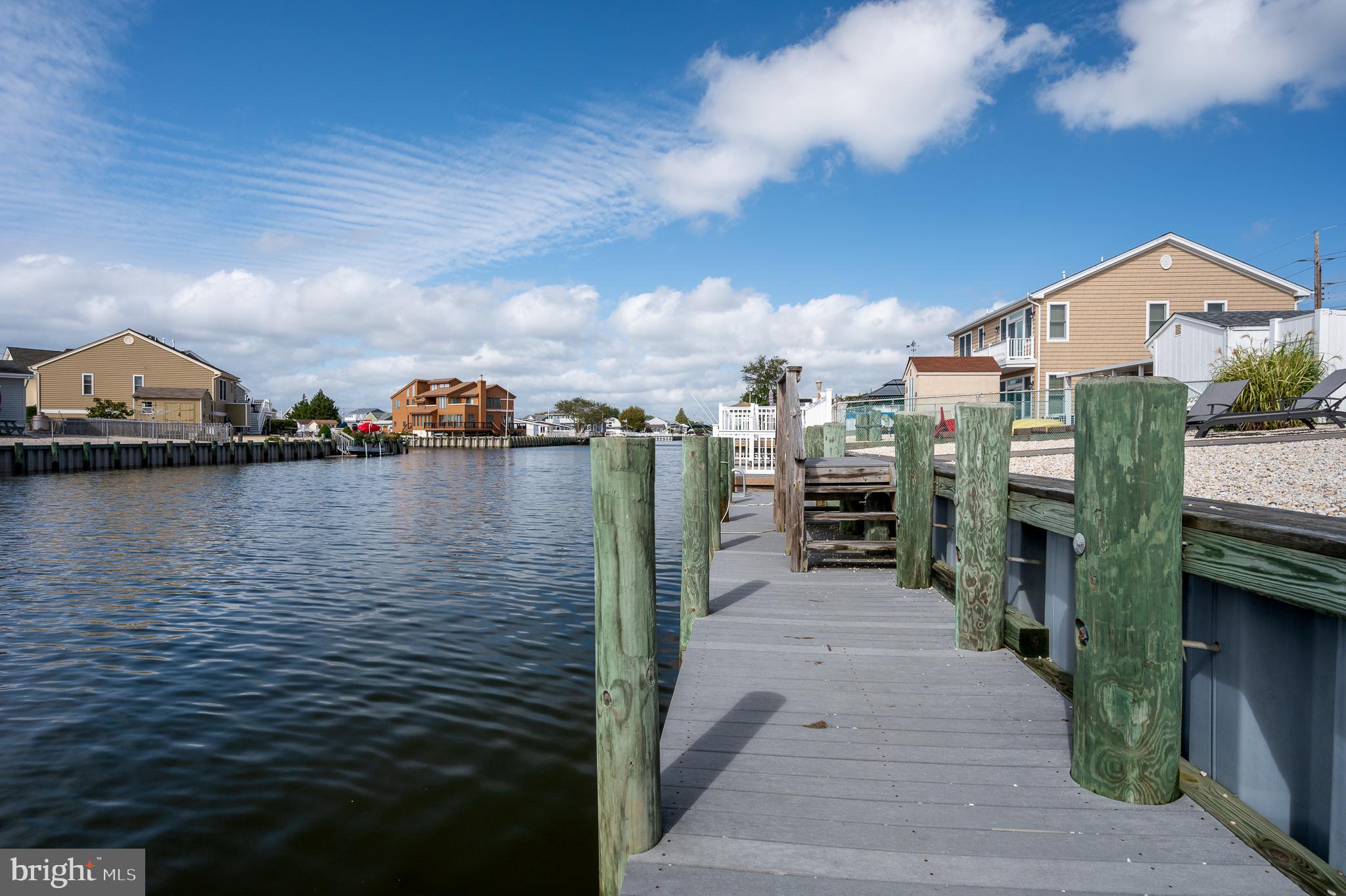975 Beach Haven West BOULEVARD