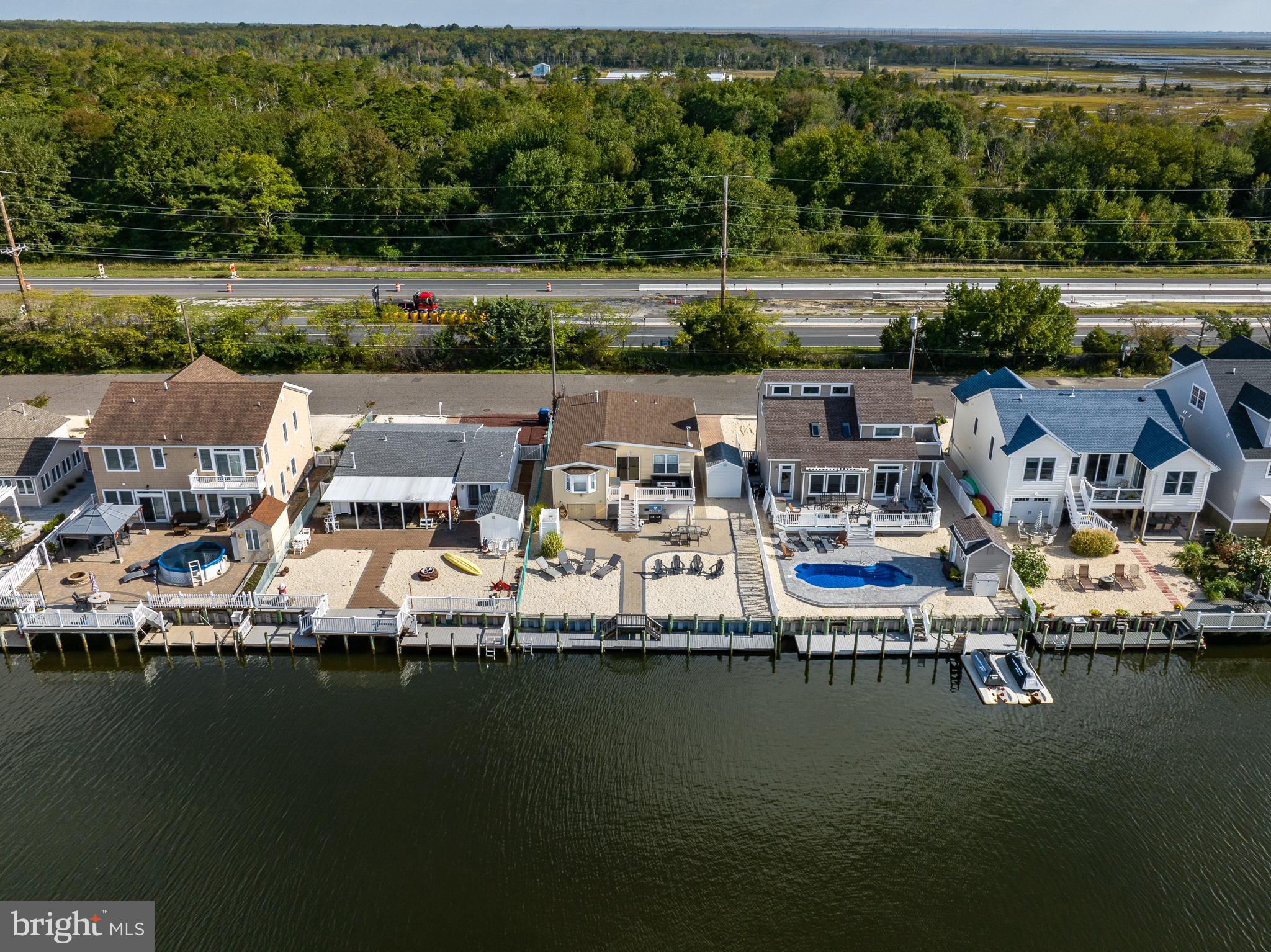 975 Beach Haven West BOULEVARD