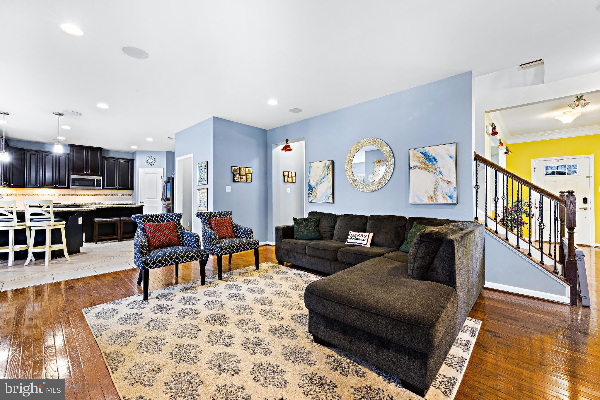 63 Nautilus DRIVE