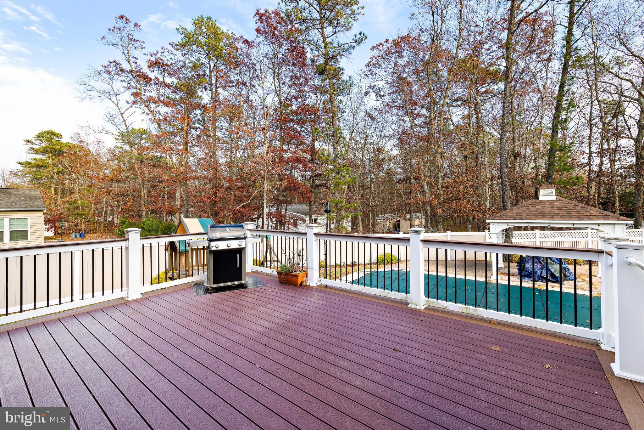 63 Nautilus DRIVE