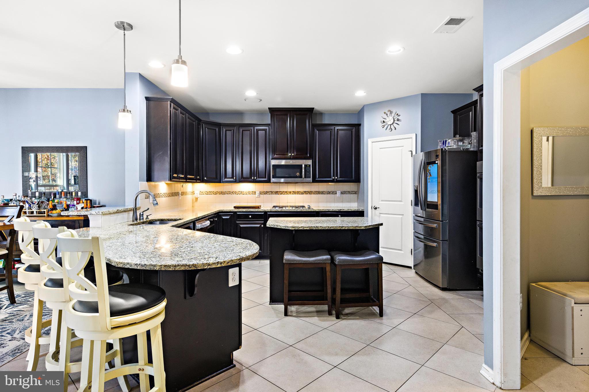 63 Nautilus DRIVE