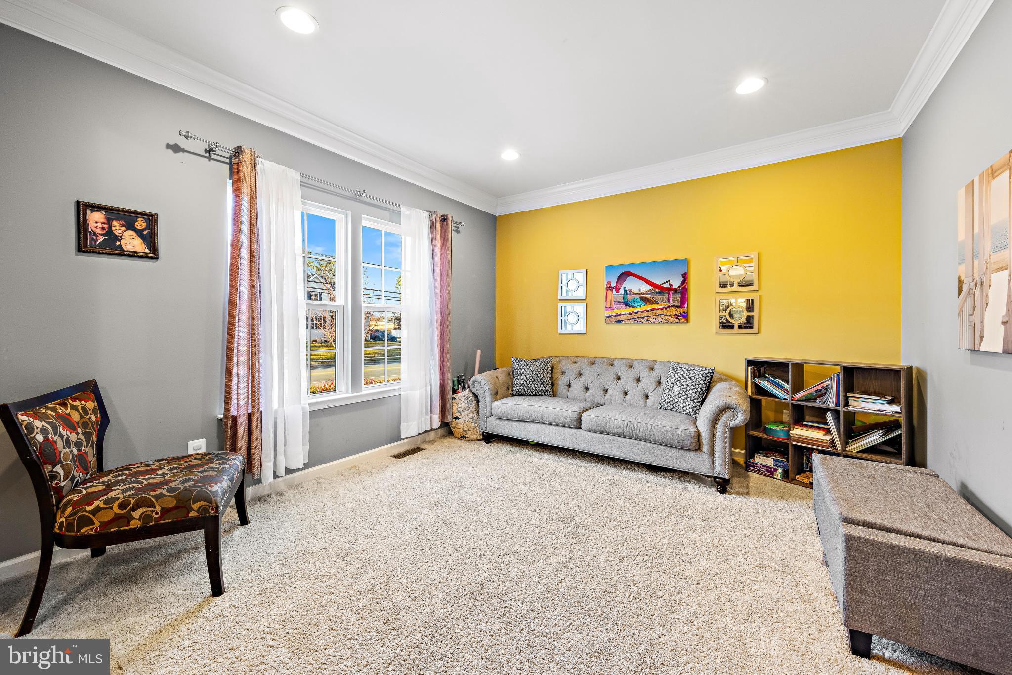 63 Nautilus DRIVE