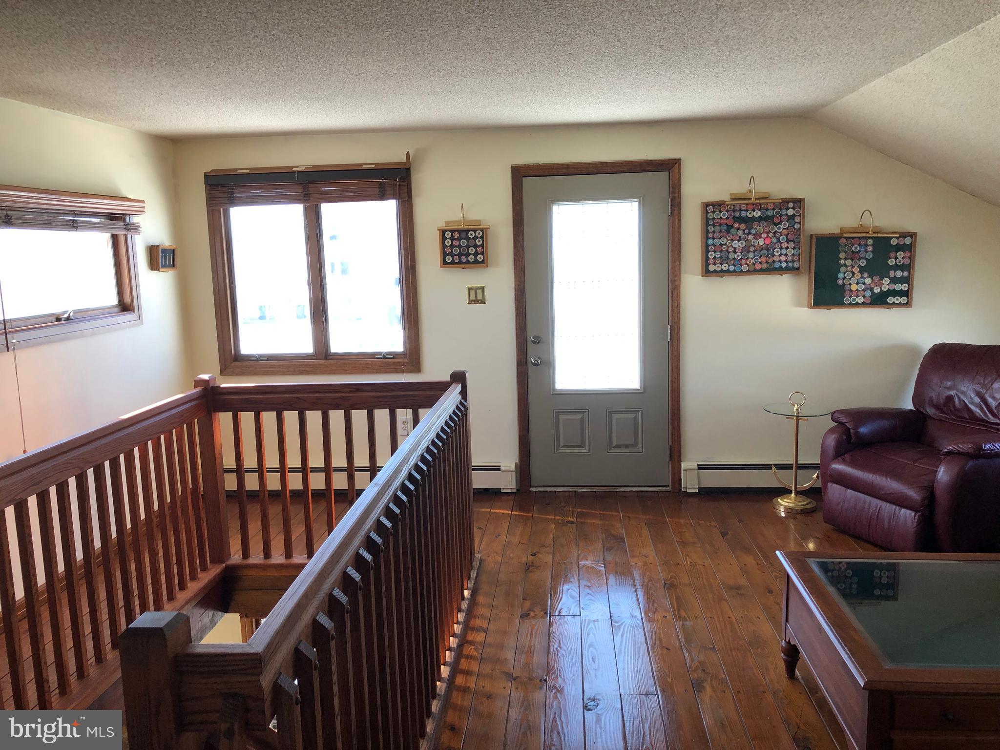22 Beach Dr