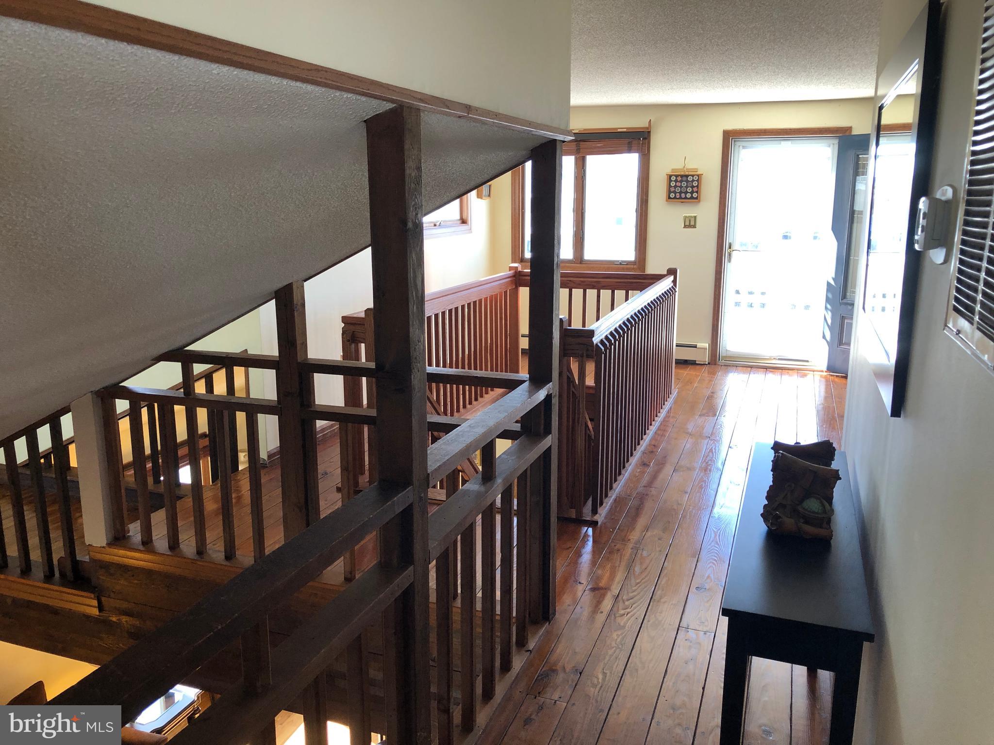 22 Beach Dr