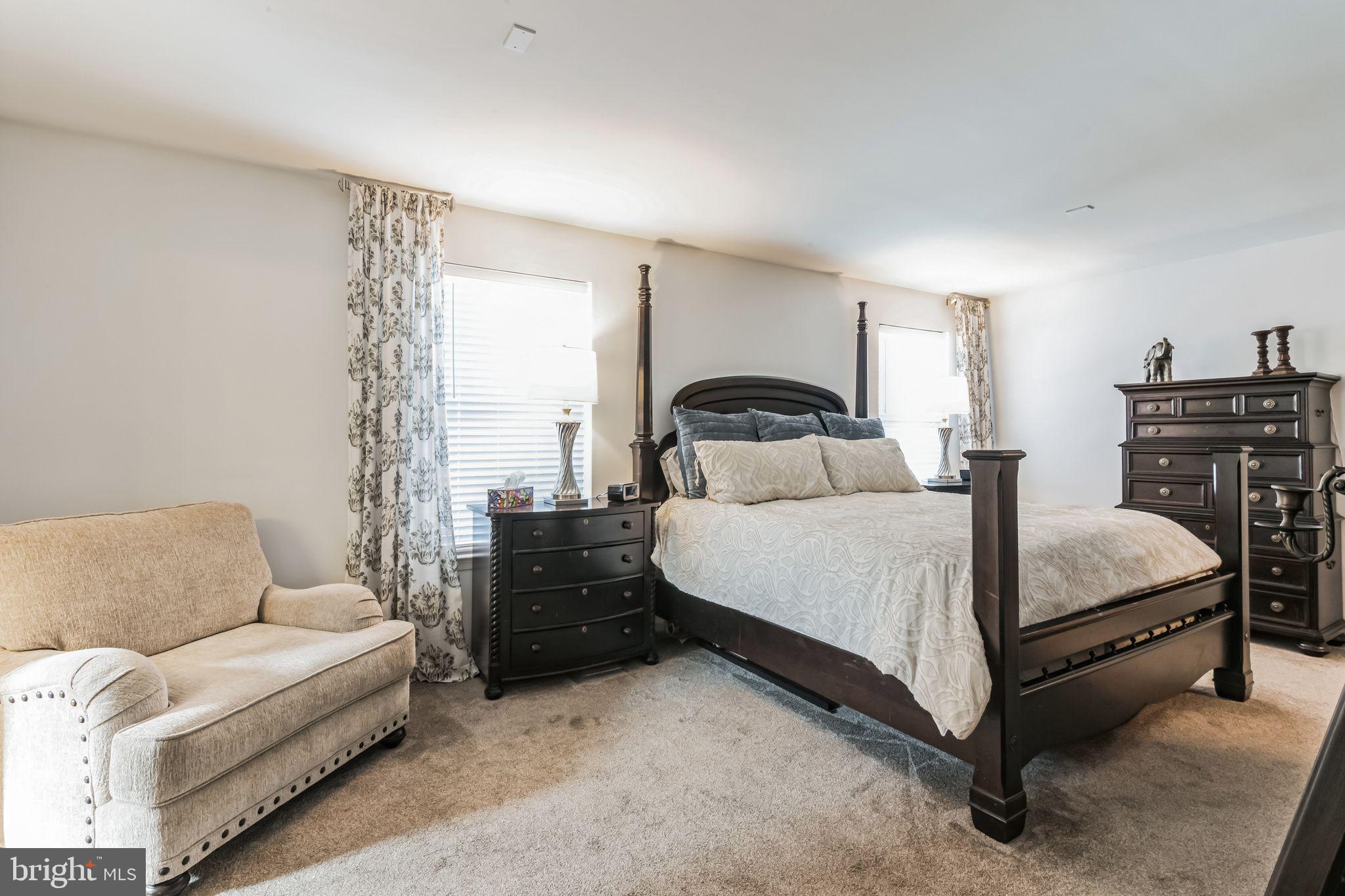 16 Hannah Pl