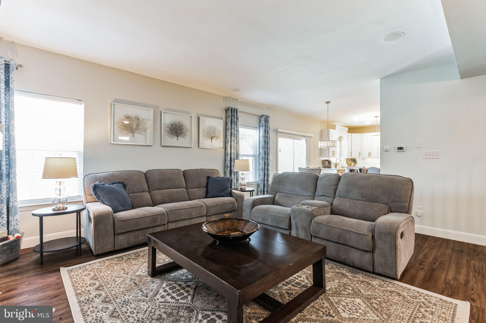16 Hannah Pl