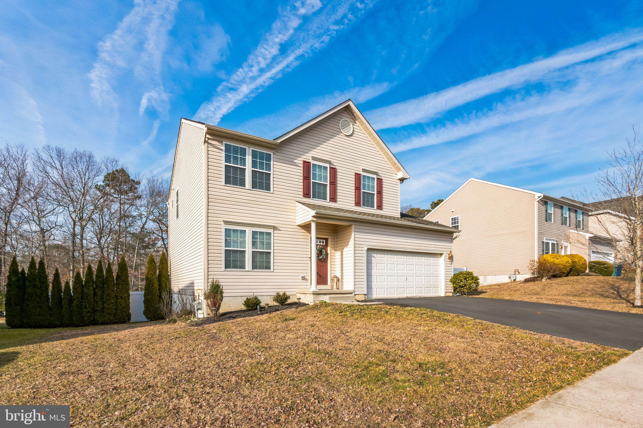 16 Hannah Pl