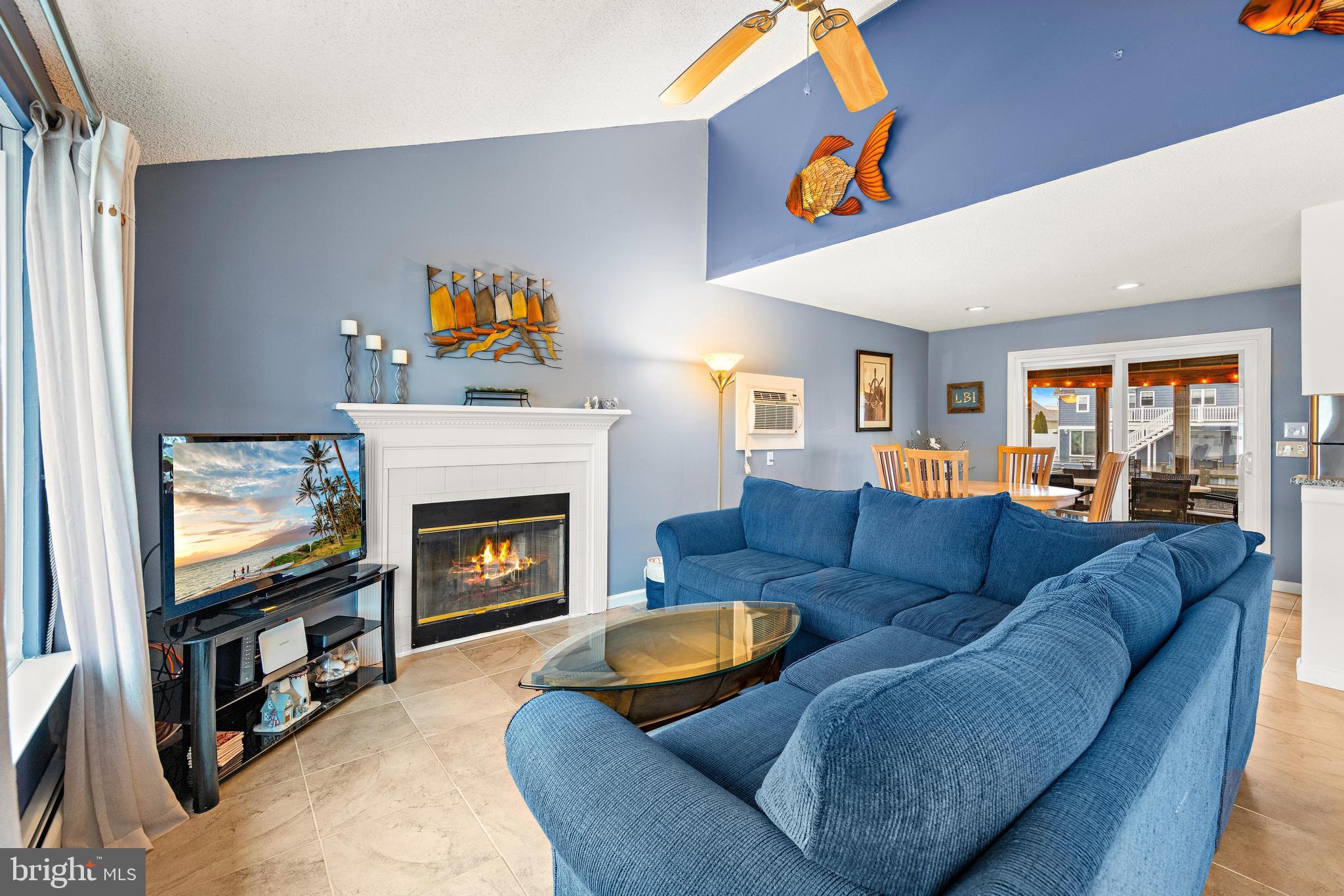 144 Catherine Ln